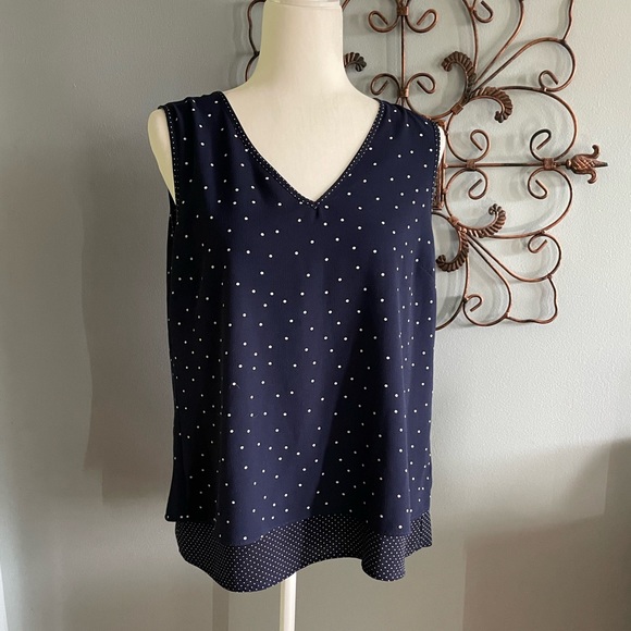 Skies Are Blue Tops - Skies are Blue sleeveless layered polka dot blouse - size Large